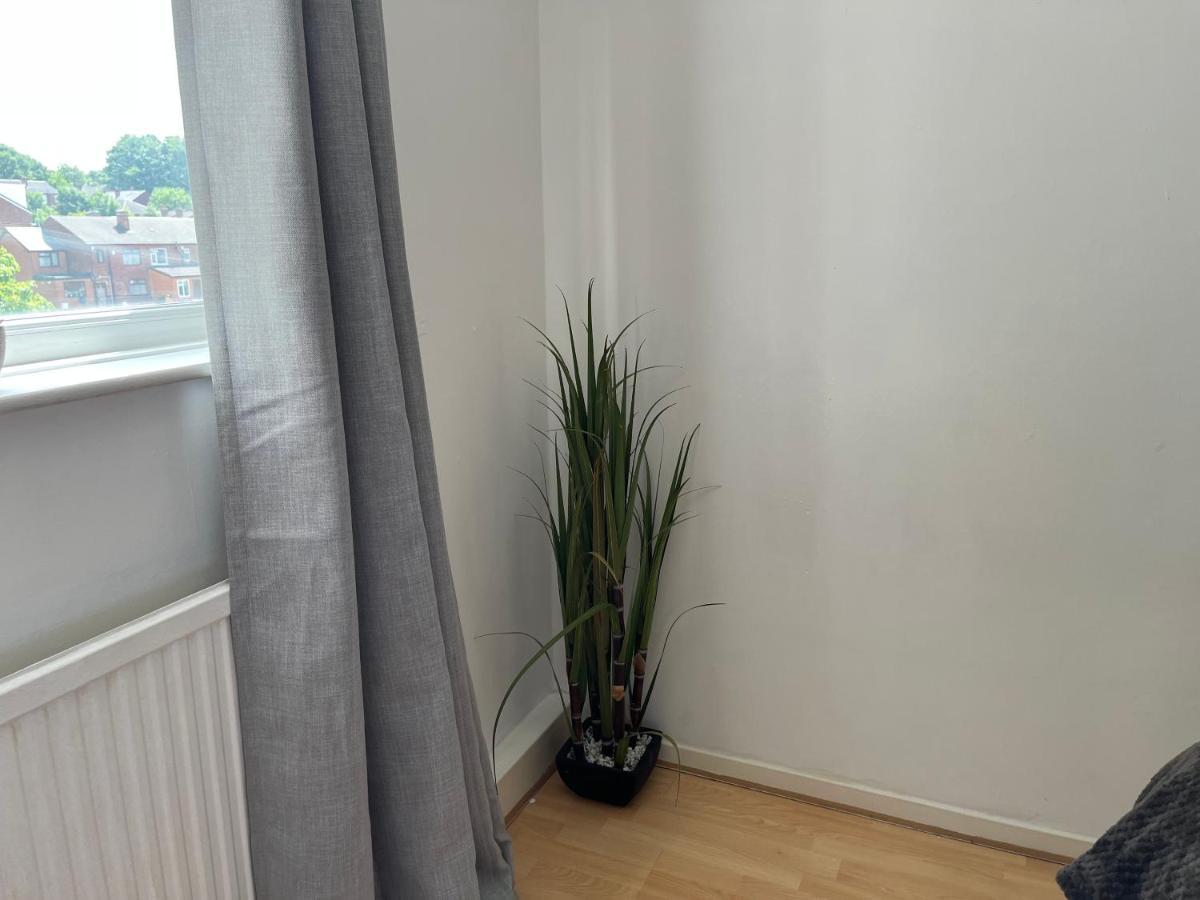 Rosebank House Appartement Leeds  Buitenkant foto