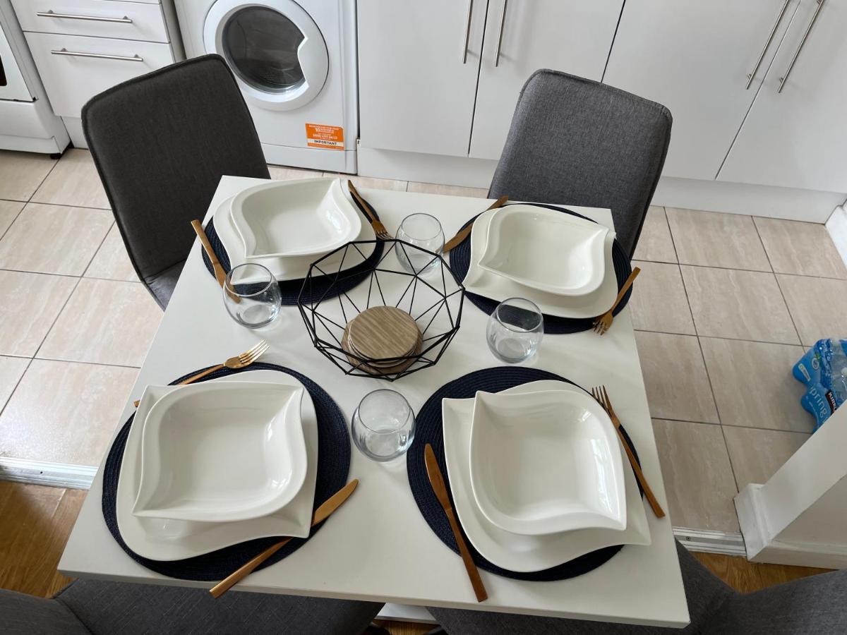 Rosebank House Appartement Leeds  Buitenkant foto